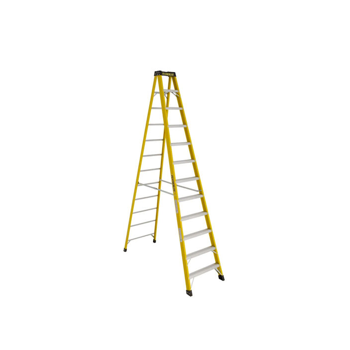 Photograph of Ladder Step 12′ Fiberglass 1A